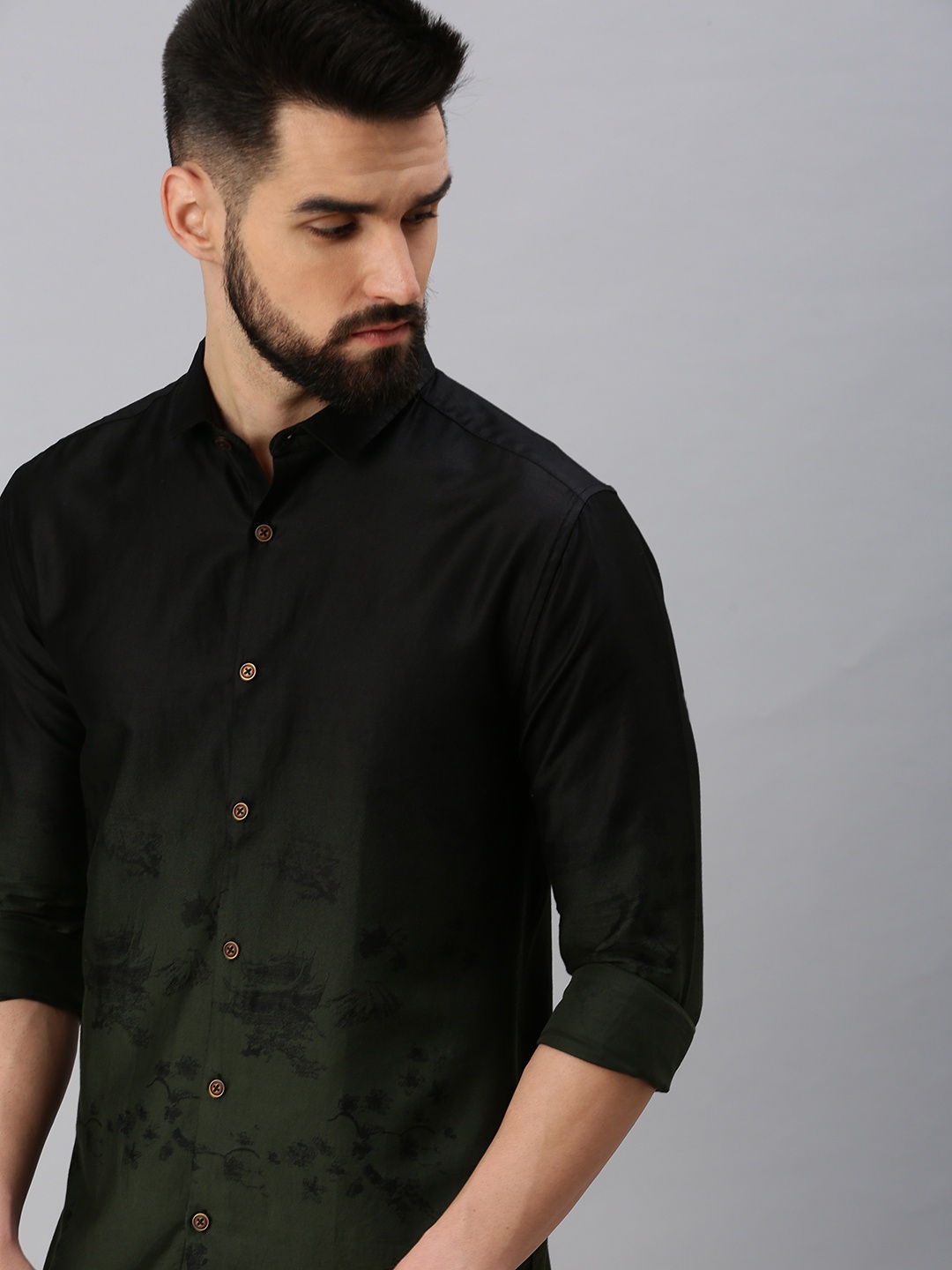 

SHOWOFF Men Black Comfort Printed Casual Shirt