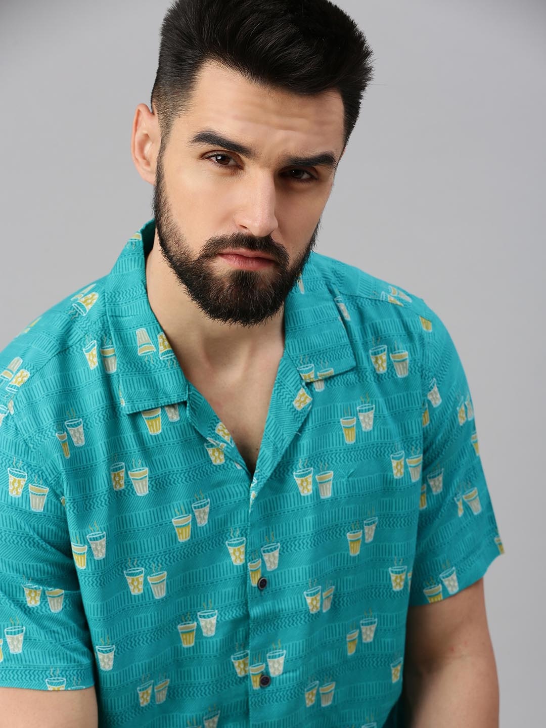 

SHOWOFF Men Turquoise Blue Comfort Floral Printed Casual Shirt