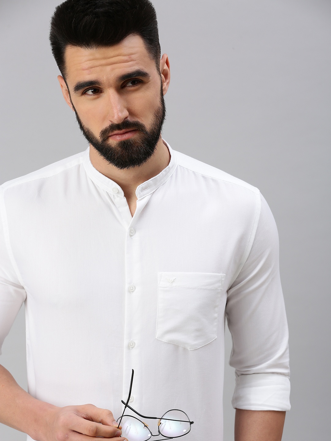 

SHOWOFF Men White Comfort Casual Shirt