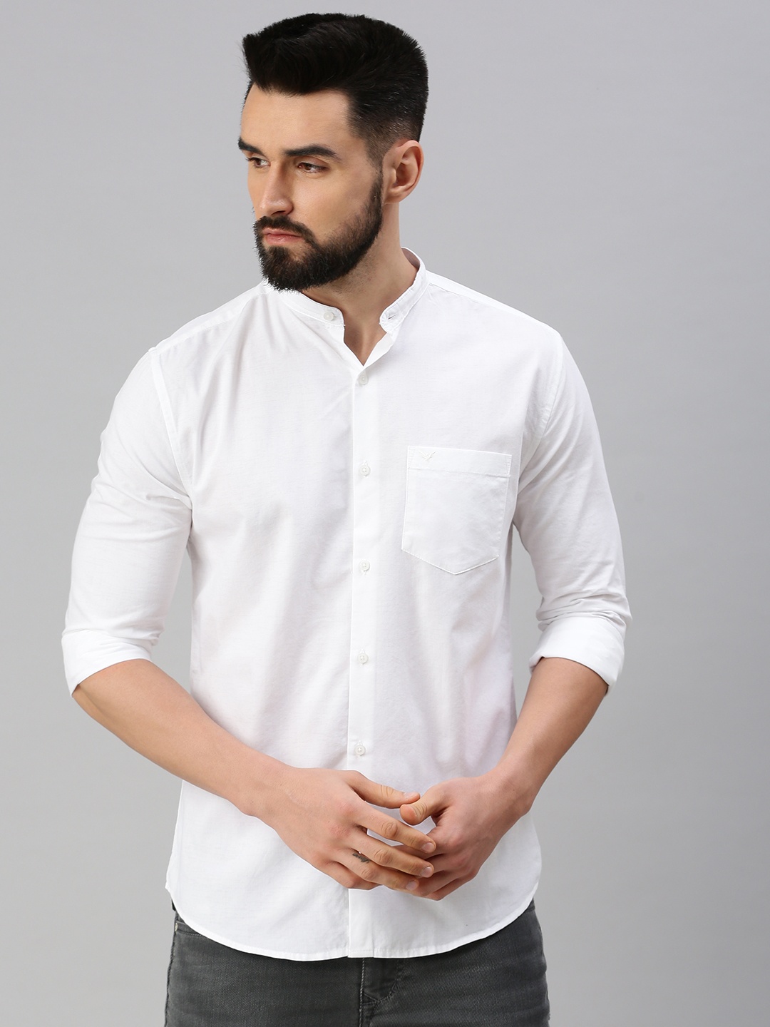 

SHOWOFF Men White Comfort Casual Shirt