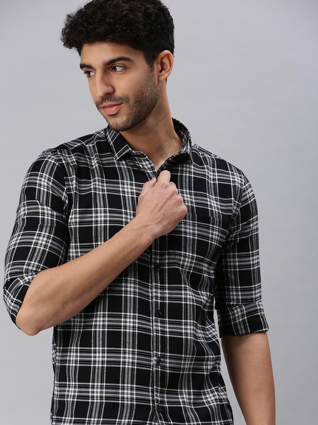 

SHOWOFF Men Comfort Tartan Checked Casual Shirt, Black