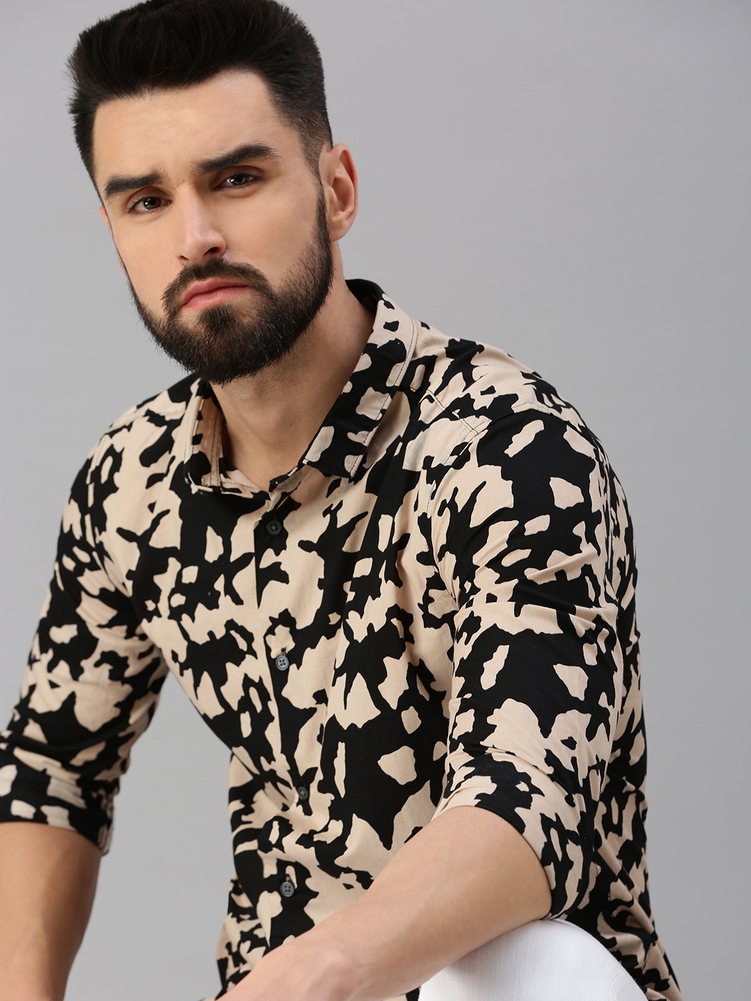 

SHOWOFF Men Comfort Printed Casual Shirt, Black