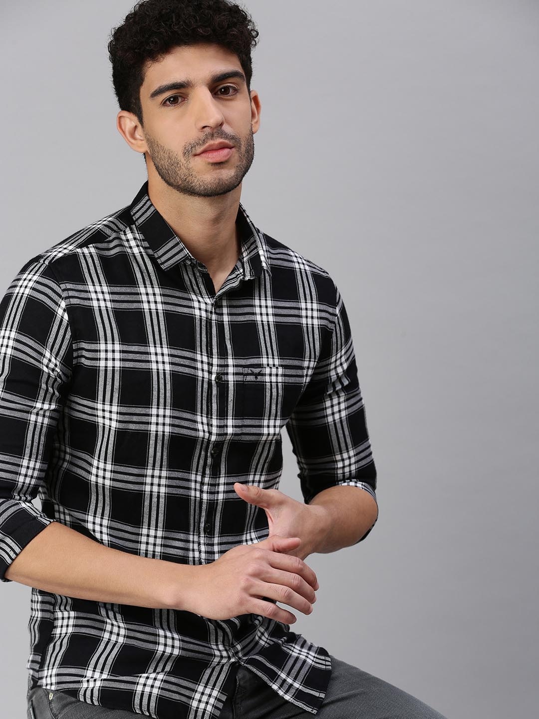 

SHOWOFF Men Comfort Gingham Checked Casual Shirt, Black