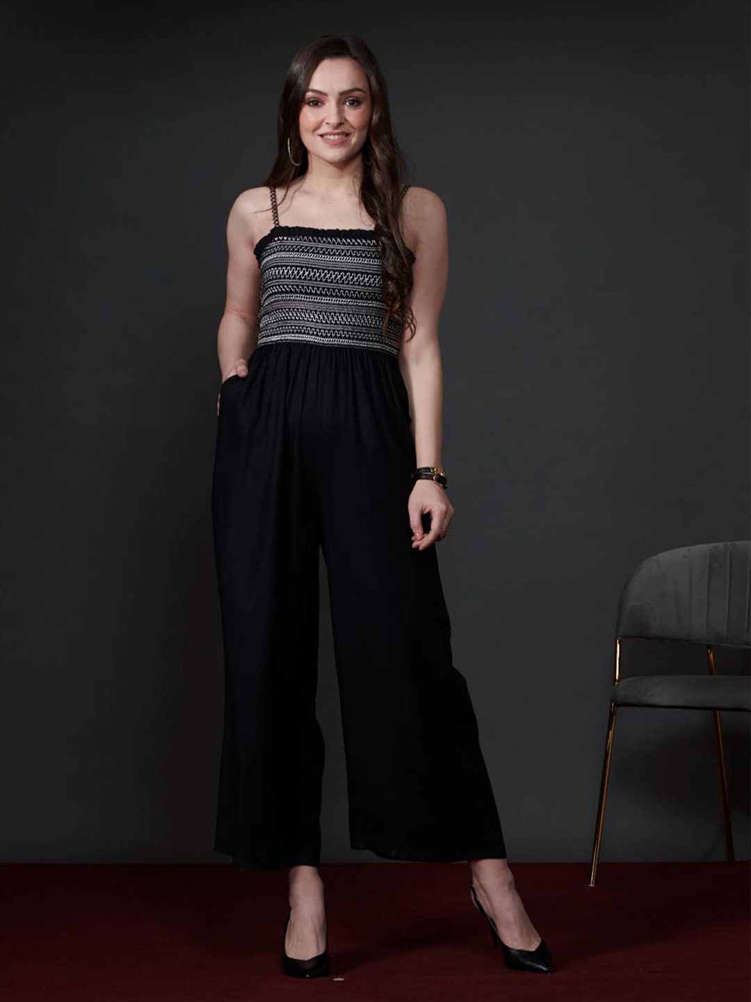 

Style Island Women Black & Off White Basic Jumpsuit