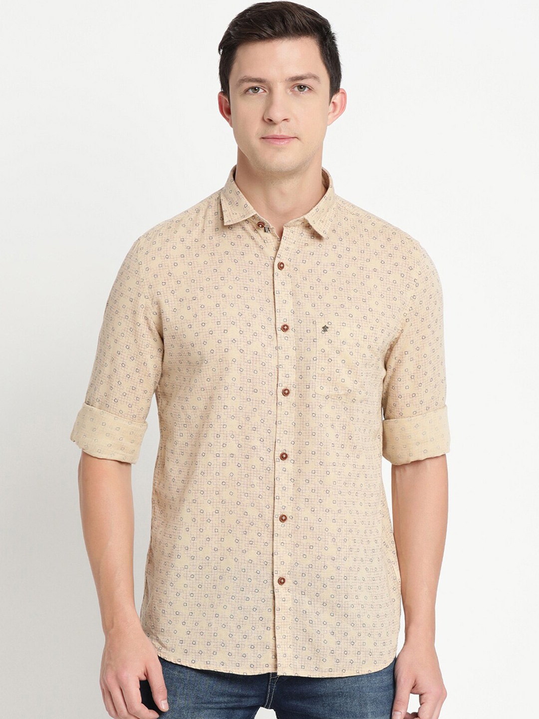 

Turtle Men Beige Slim Fit Printed Casual Shirt