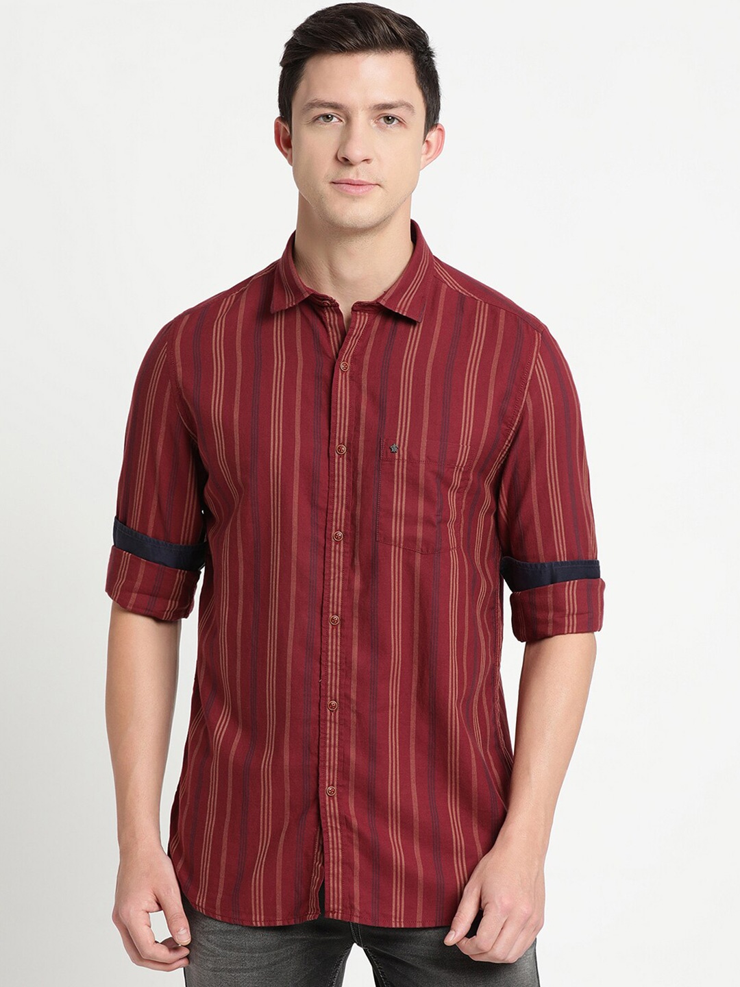 

Turtle Men Maroon Slim Fit Striped Casual Shirt