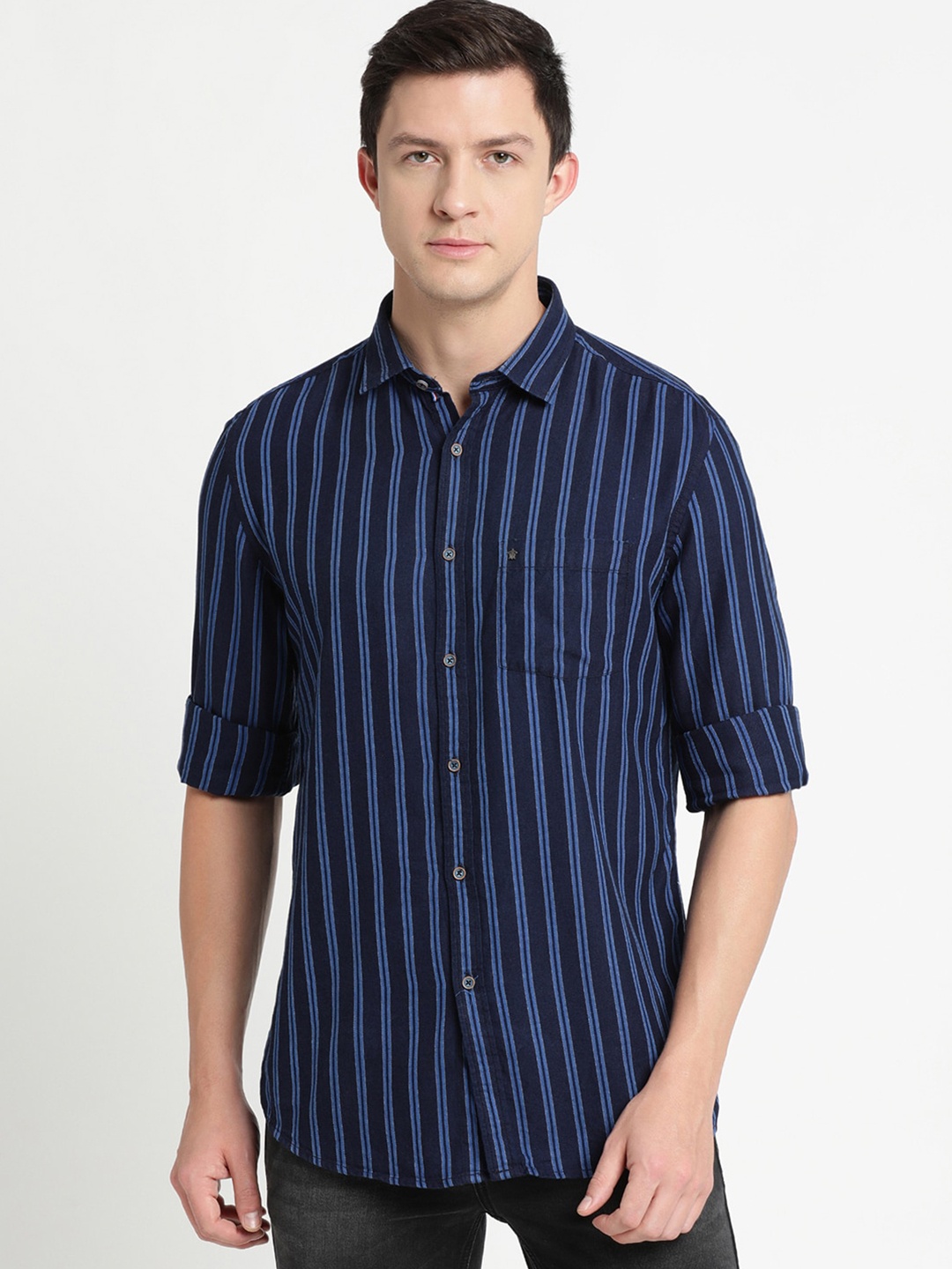 

Turtle Men Navy Blue Slim Fit Striped Cotton Casual Shirt