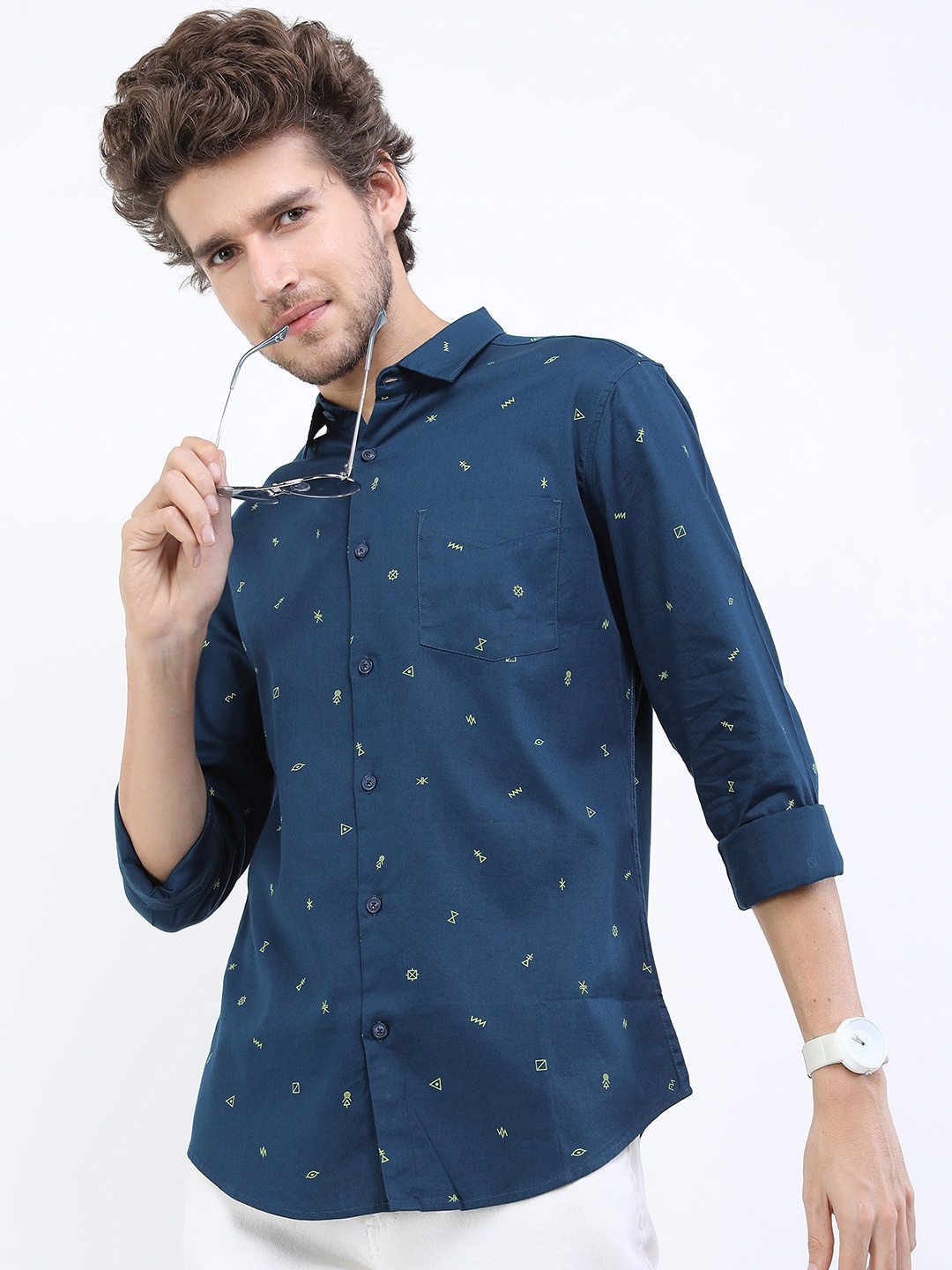 

HIGHLANDER Men Blue Slim Fit Printed Casual Shirt
