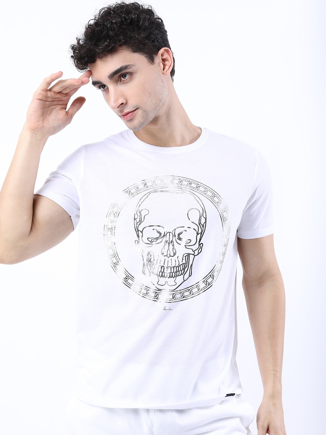 

HIGHLANDER Men White Printed Slim Fit T-shirt