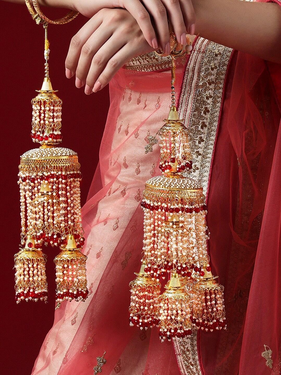 

Rubans Gold-Plated Red Kaleera with Beads & Stones