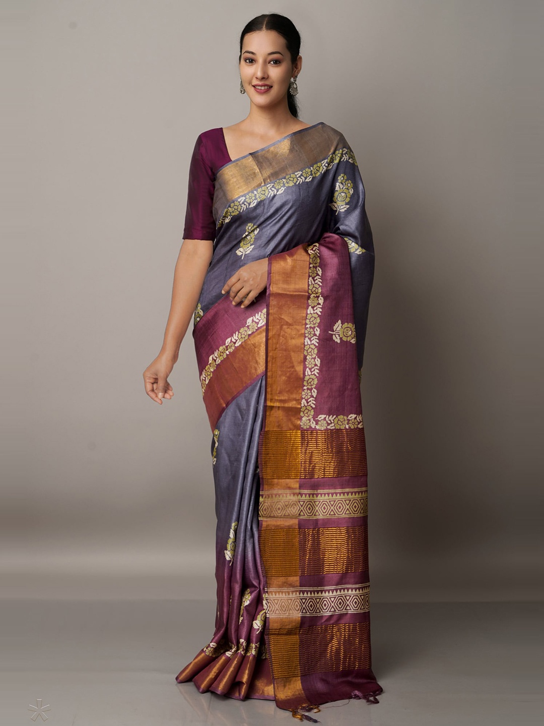 

Unnati Silks Grey Pure Handloom Bengal Tussar Silk Saree