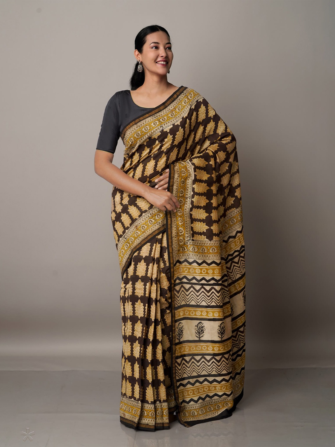 

Unnati Silks Black Pure Preet Dabu Chanderi Sico Saree
