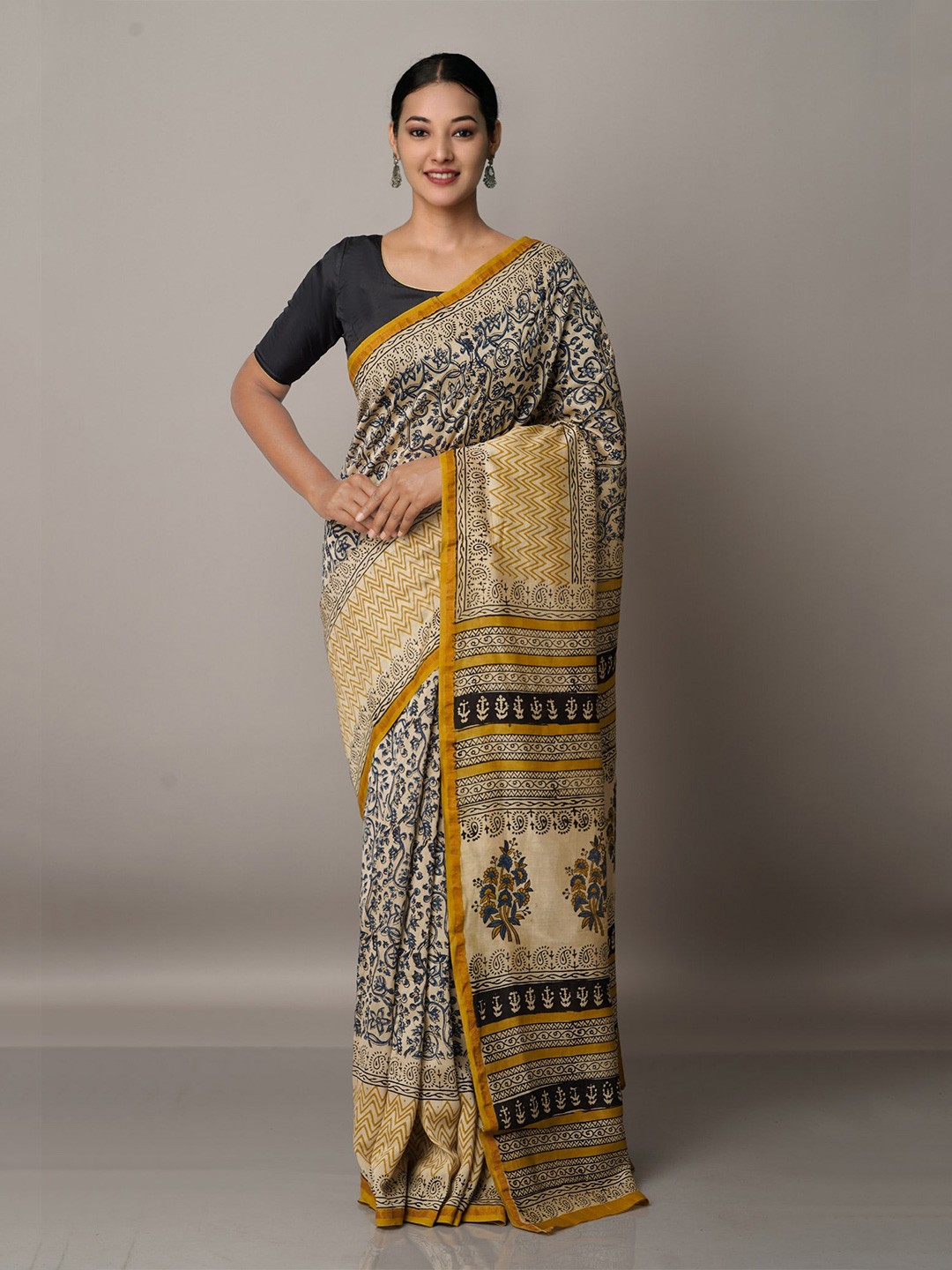 

Unnati Silks Cream Pure Preet Bagru Chanderi Sico Saree