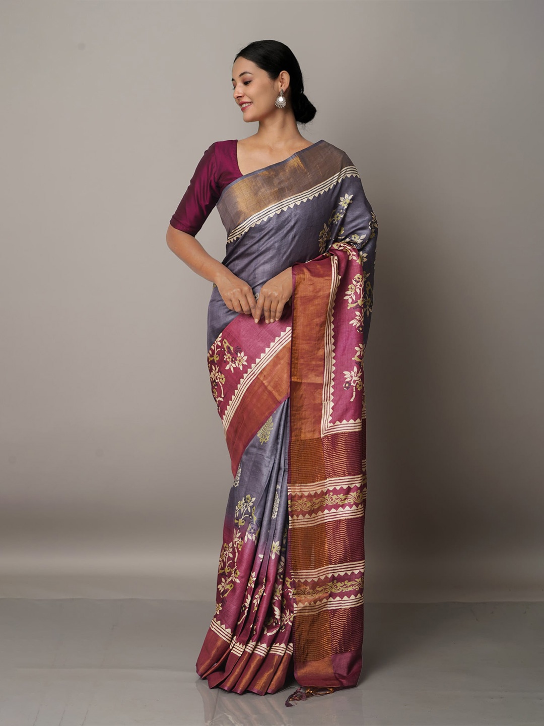 

Unnati Silks Grey Pure Handloom Bengal Tussar Silk Saree