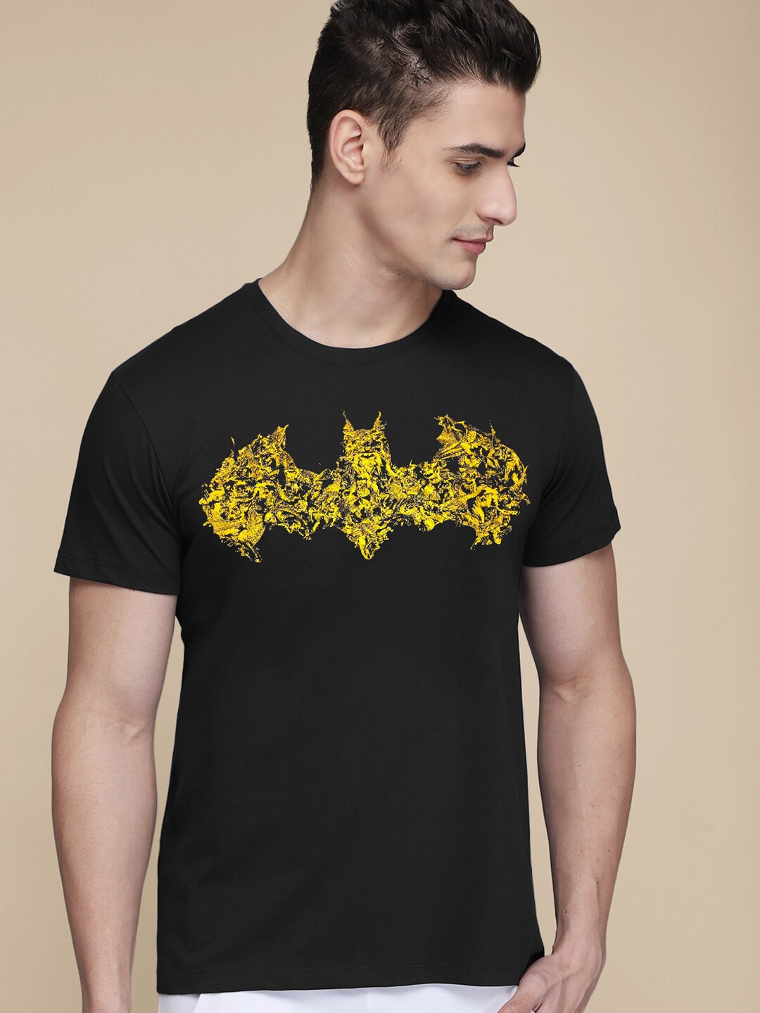 

Free Authority Men Black Batman Printed Round Neck Cotton T-shirt