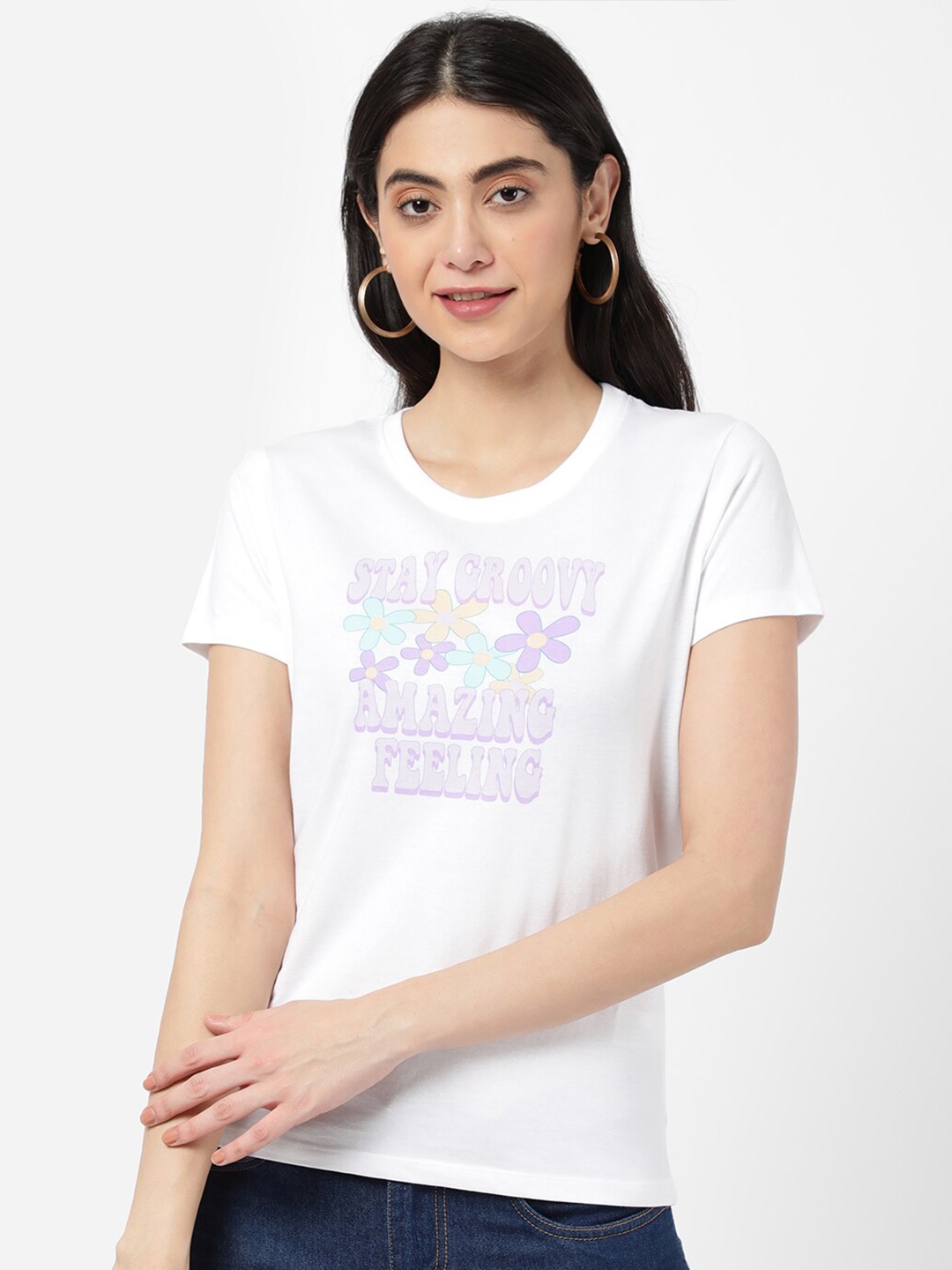 

R&B Women White Printed Applique T-shirt