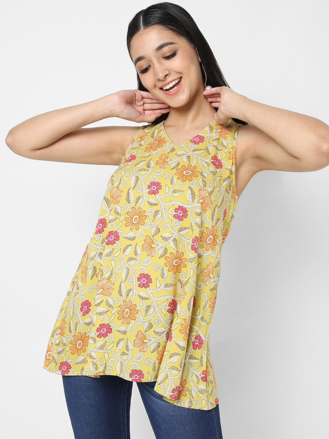 

VASTRADO Women Green Floral Print Top