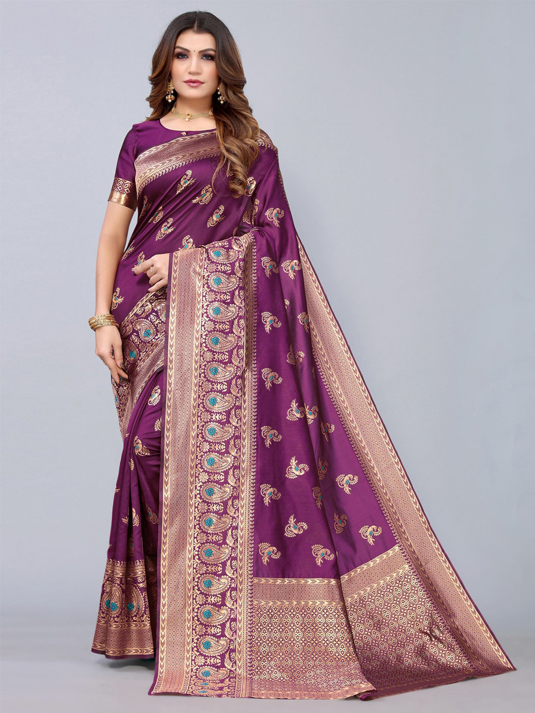 

Mitera Magenta & Gold-Toned Floral Zari Banarasi Saree