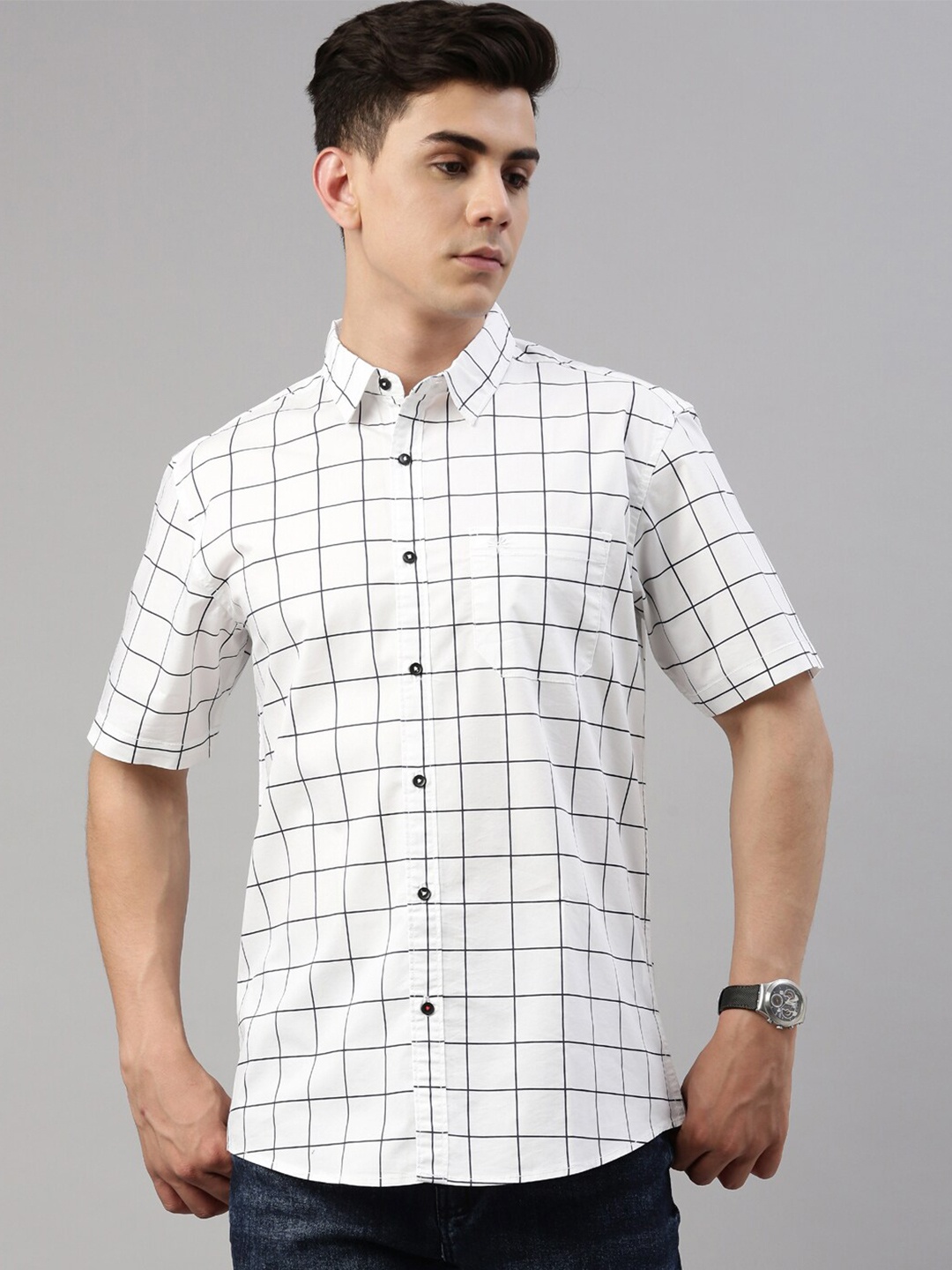 

Chennis Men White Slim Fit Windowpane Checks Checked Casual Shirt
