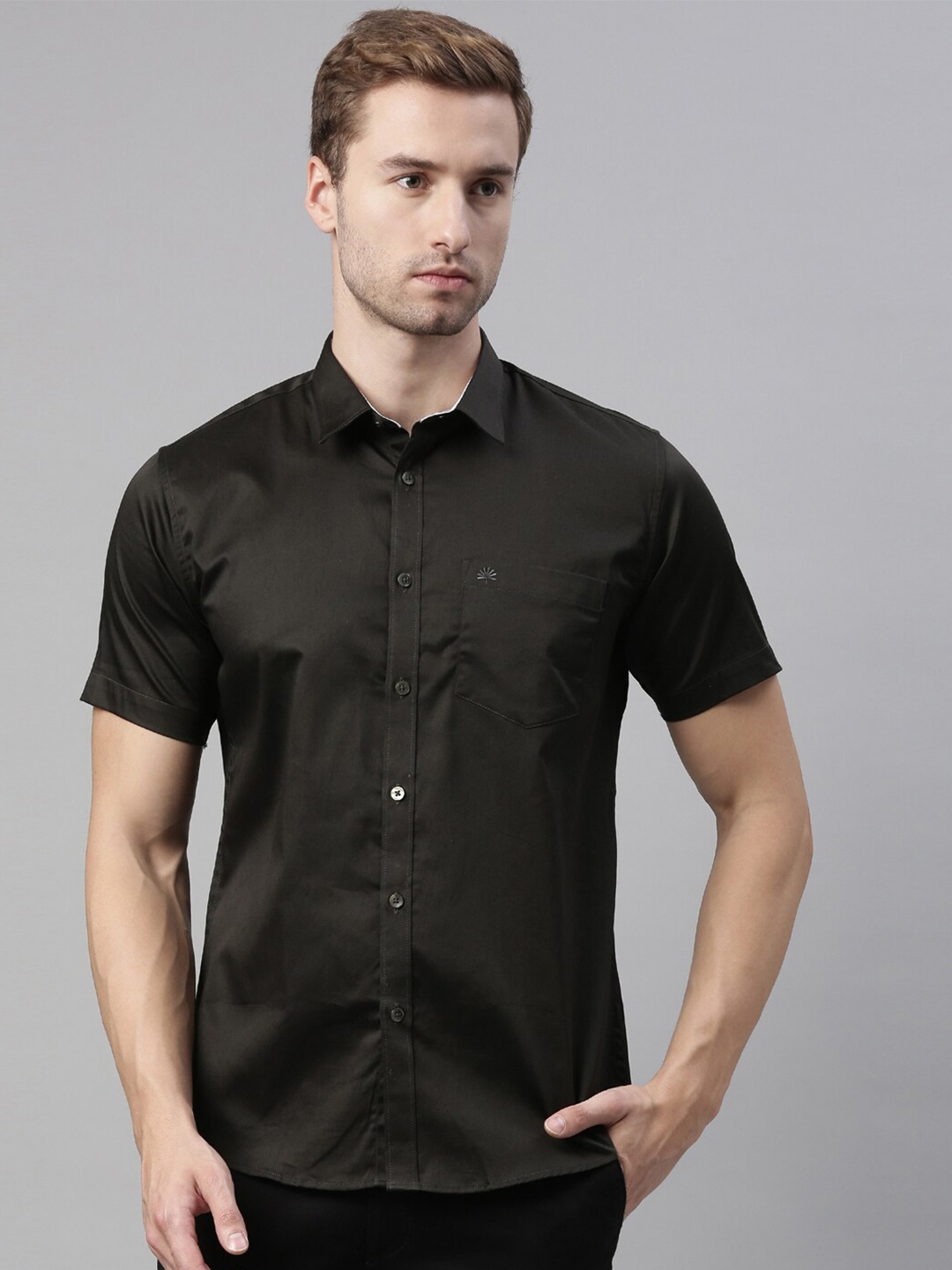

Chennis Men Black Slim Fit Casual Shirt