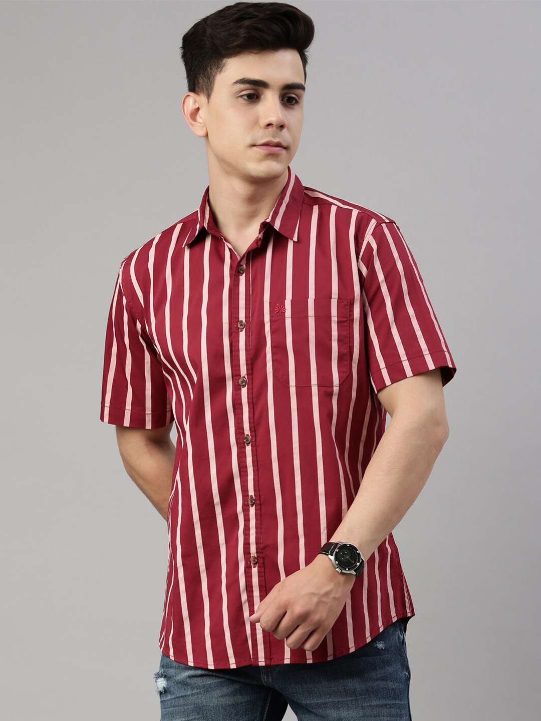 

Chennis Men Red Slim Fit Striped Casual Shirt