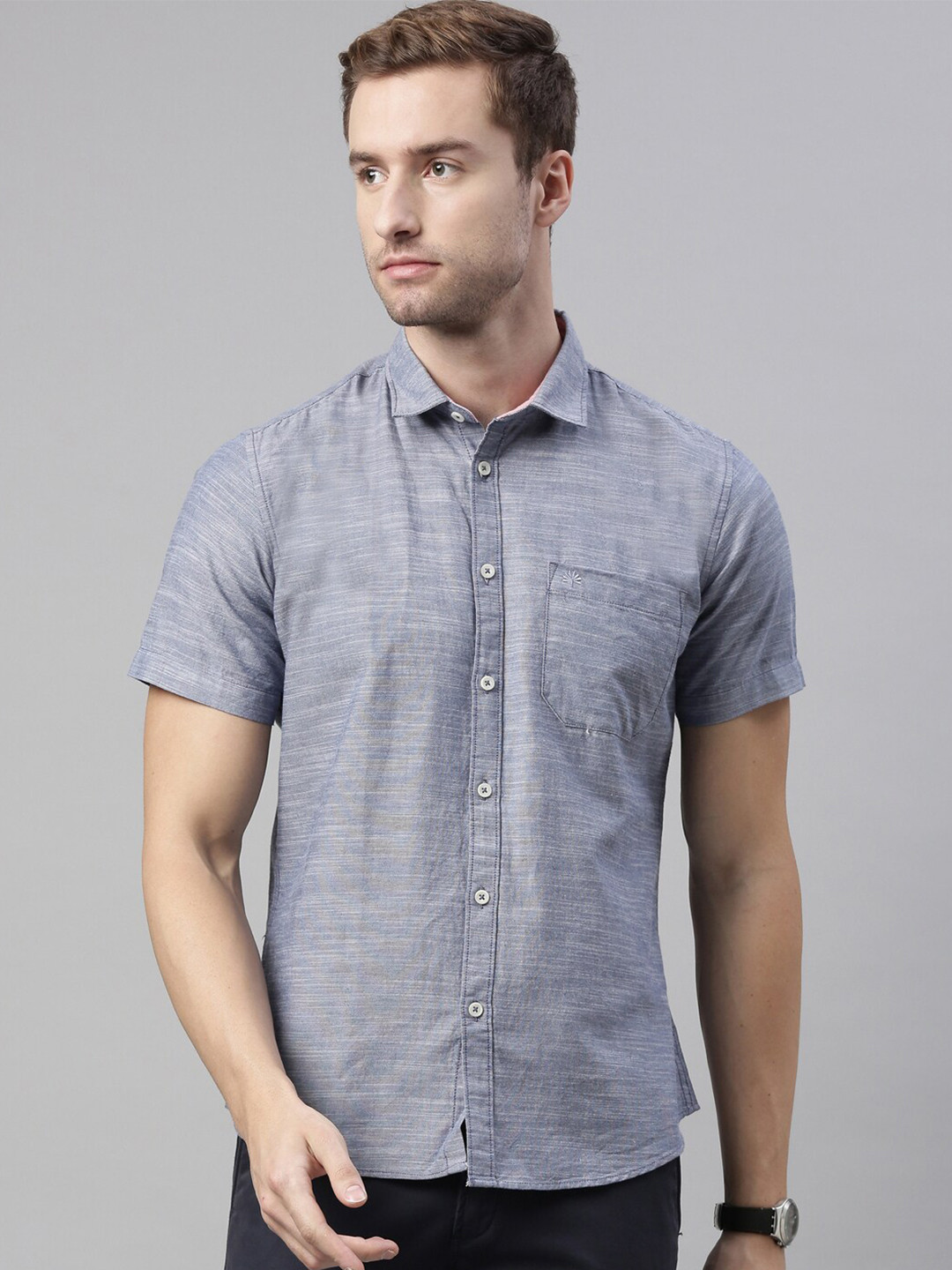 

Chennis Men Navy Blue Slim Fit Horizontal Stripes Casual Shirt