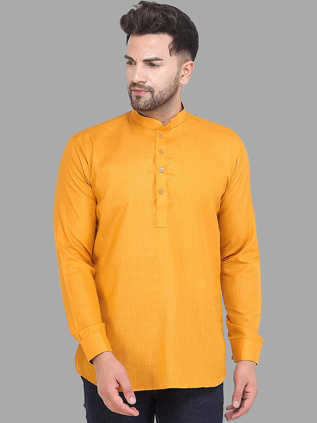 

ROYAL KURTA Men Yellow Solid Summer Sheers Kurta