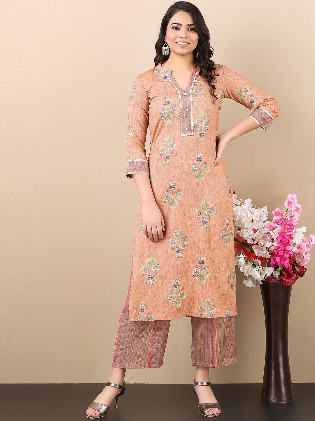 

V TRADITION Women Ethnic Motifs Printed Kurta with Palazzos, Brown