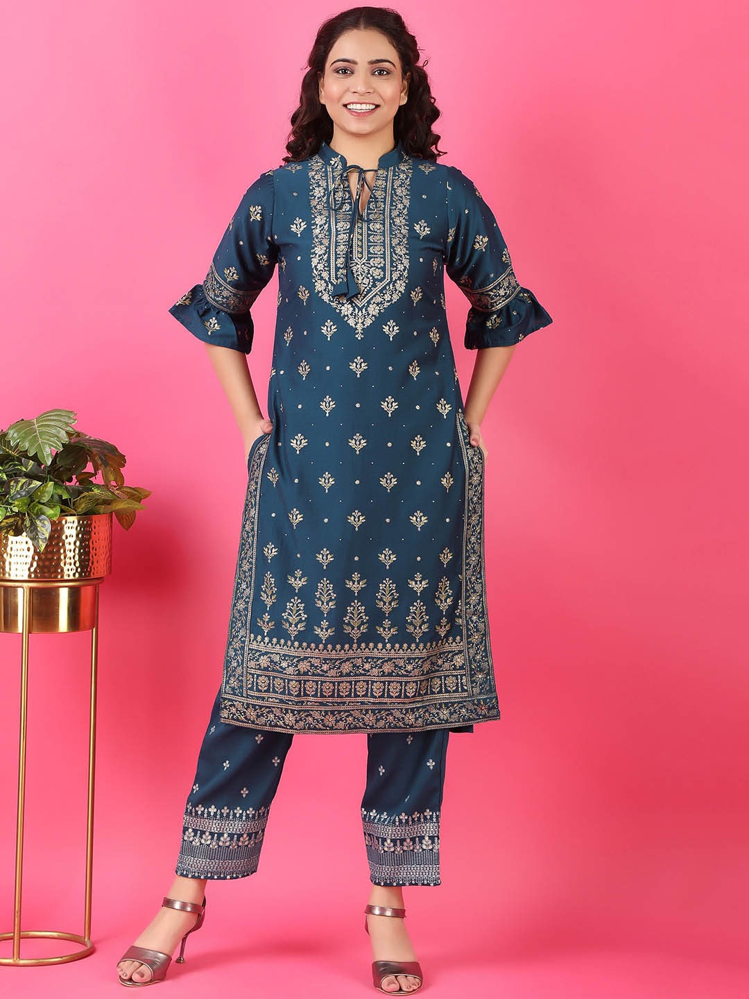 

V TRADITION Women Blue Embroidered Kurta with Trousers