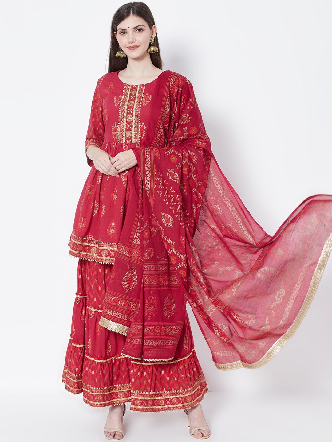 

HEEPOSH Women Red Floral Printed Pure Cotton Kurta with Sharara & With Dupatta