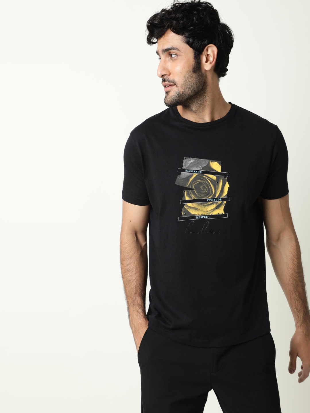 RARE RABBIT Men Quin Typography Printed Slim Fit T-Shirt, Black