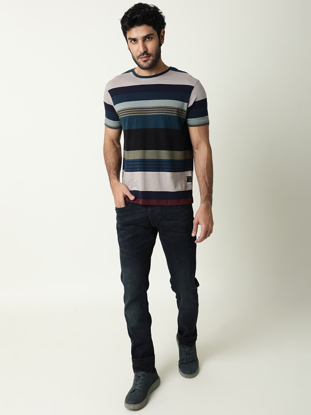 

RARE RABBIT Men Baker Striped Slim Fit T-Shirt, Grey