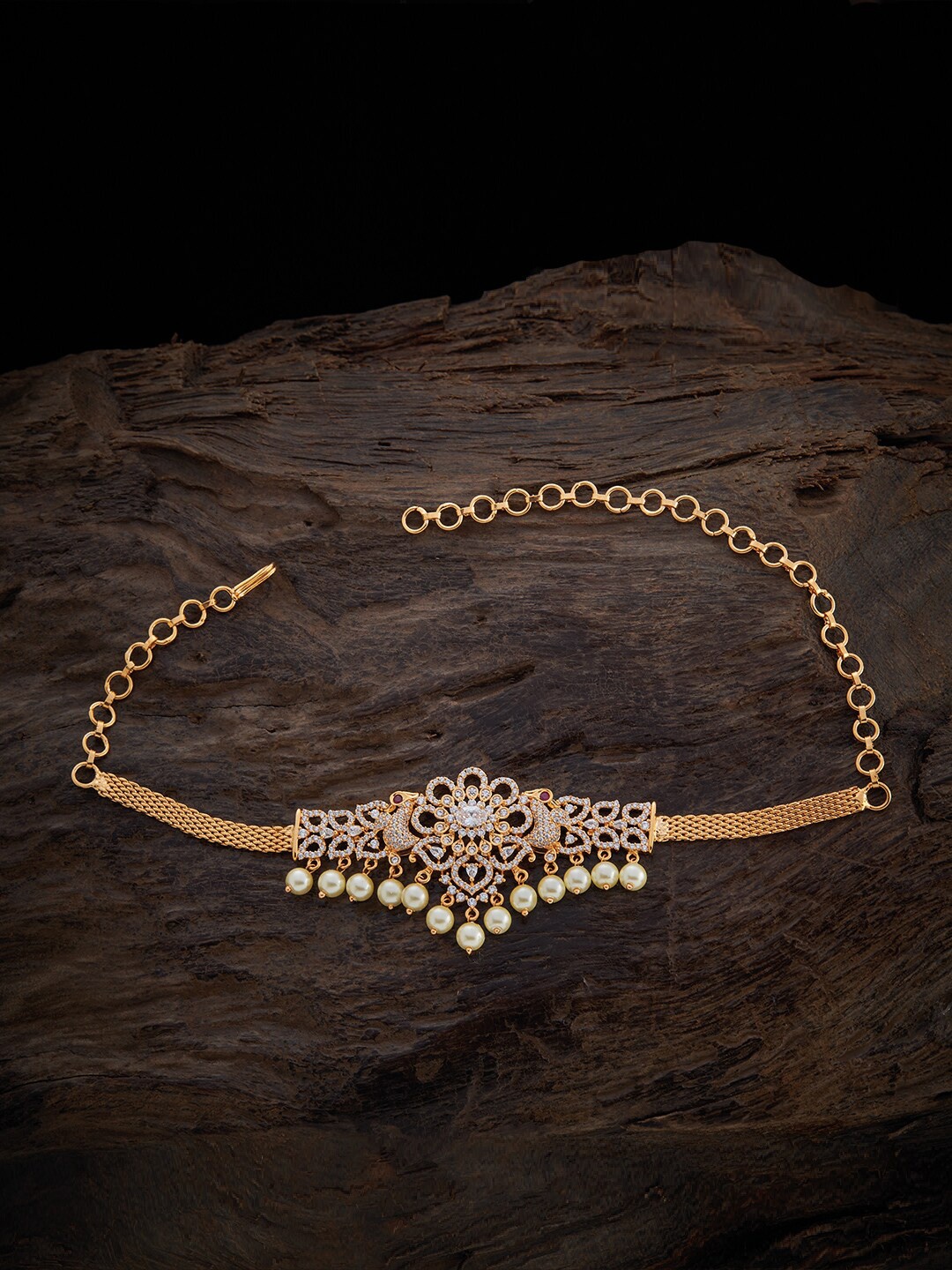 

Kushal's Fashion Jewellery Women Gold-Toned & White Cubic Zirconia Gold-Plated Armlet Bracelet