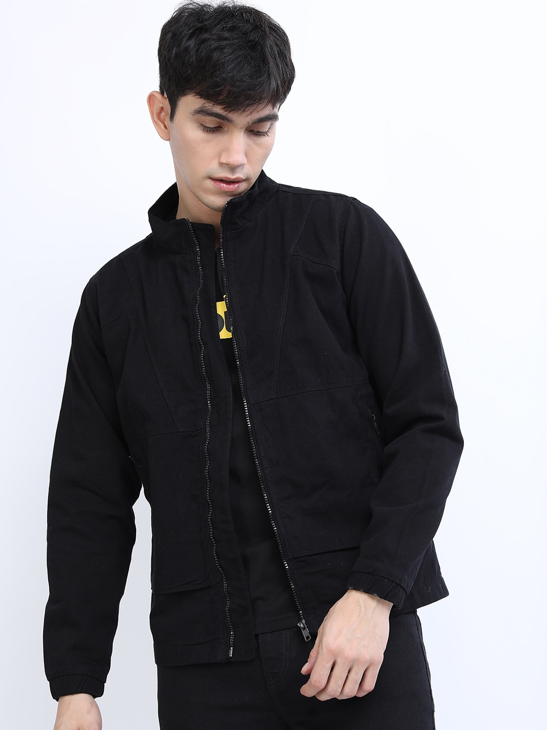 

HIGHLANDER Men Black Solid Tailored Jacket