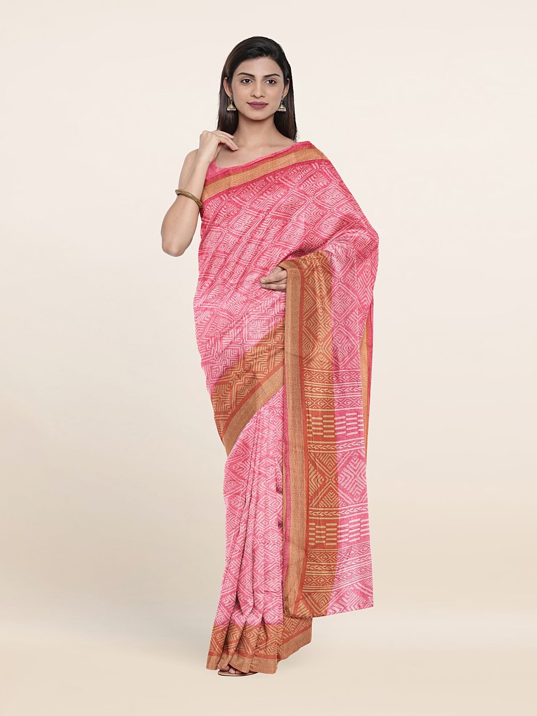 

Pothys Pink & White Printed Saree
