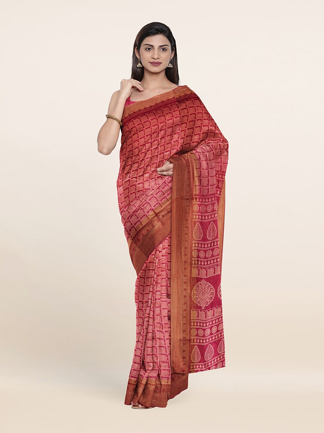 

Pothys Magenta & Cream-Coloured Saree