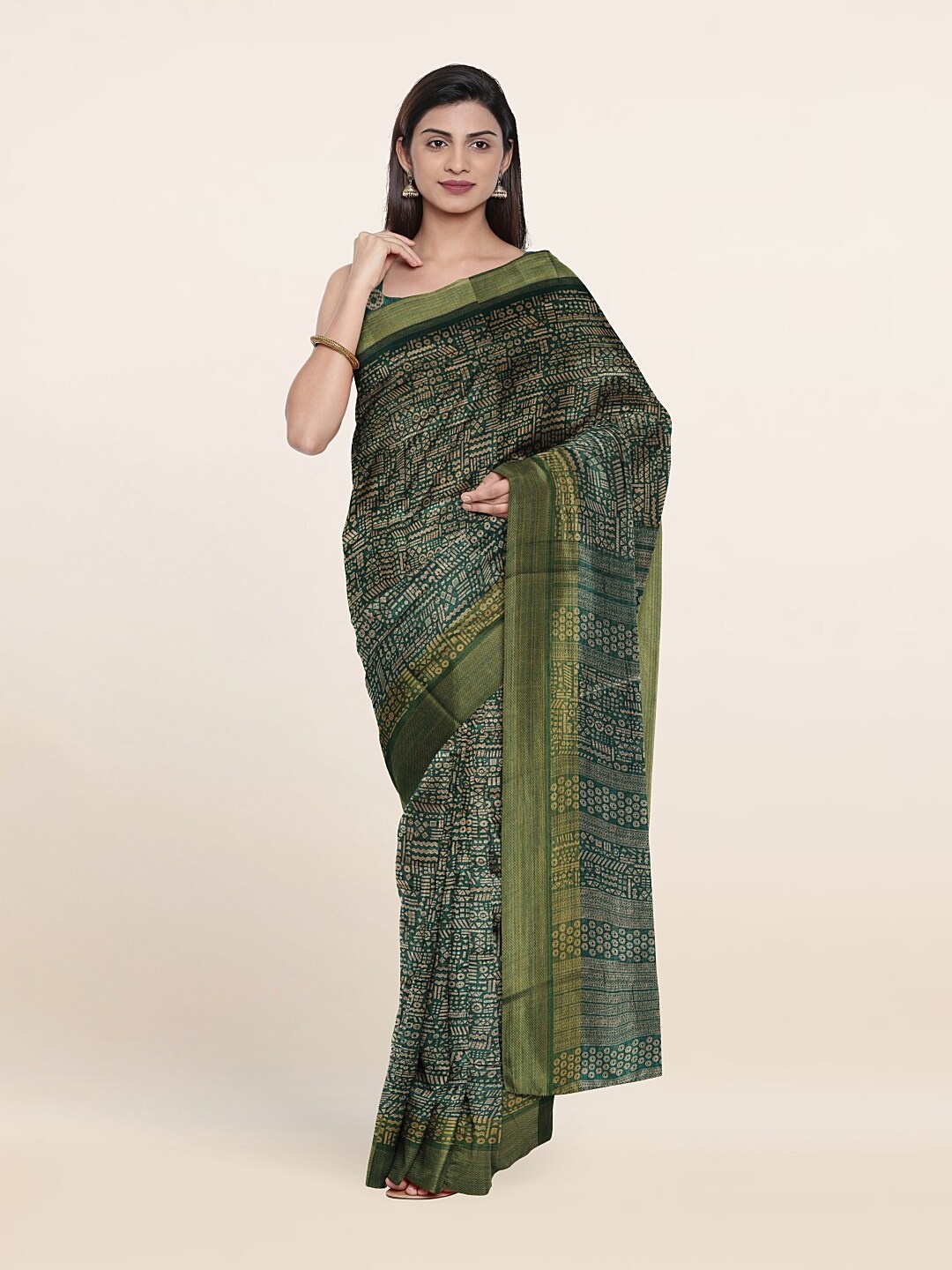 

Pothys Green & Gold-Toned Printed Cotton Saree