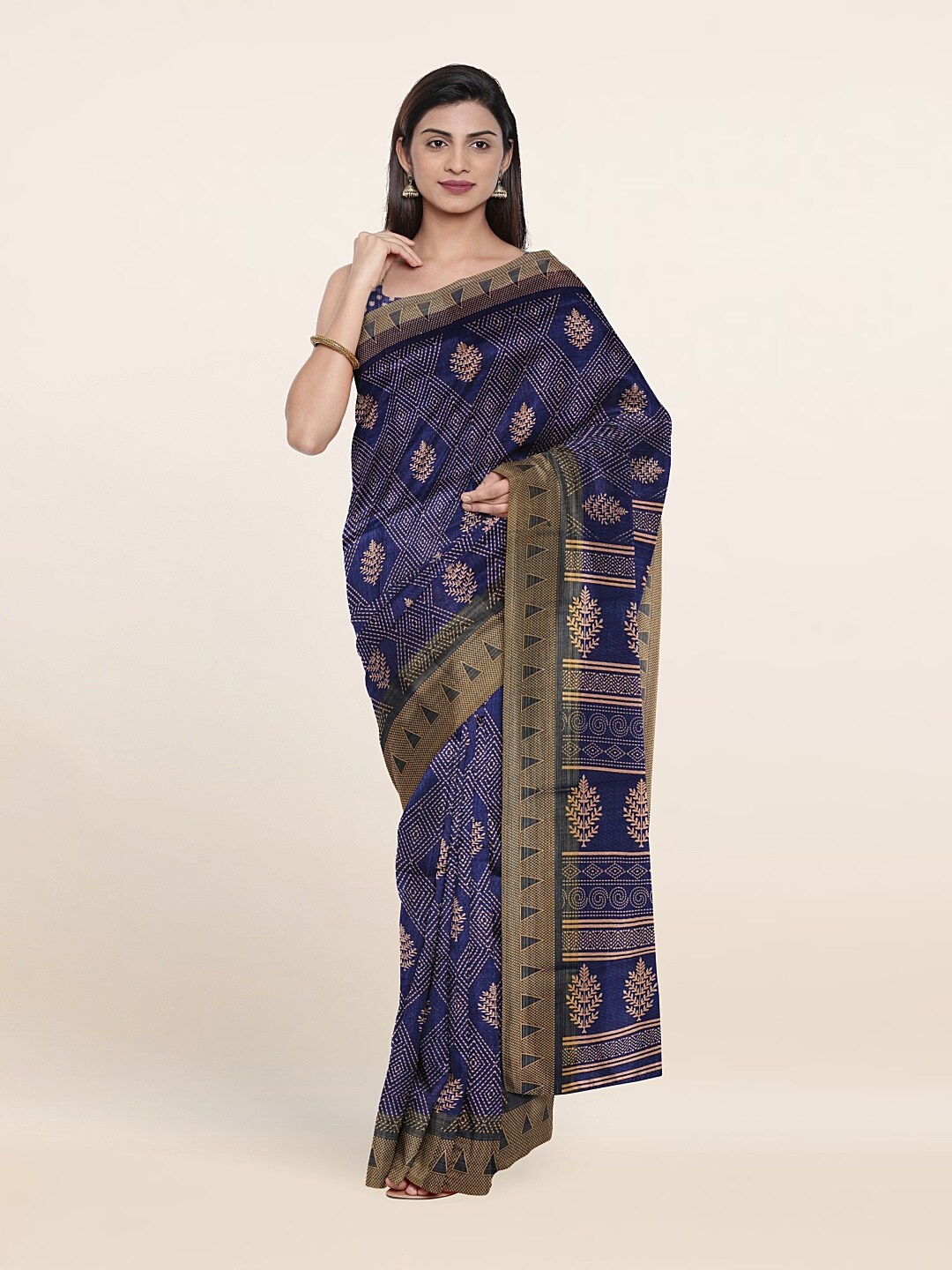 

Pothys Blue & Pink Floral Printed Cotton Saree