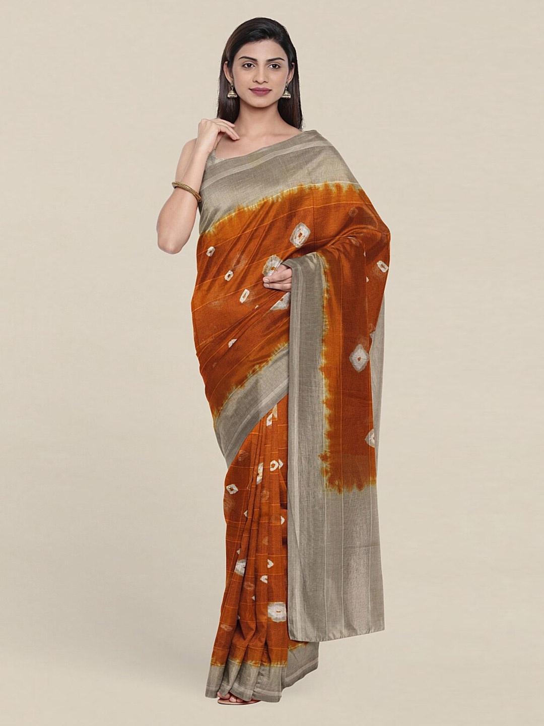 

Pothys Copper-Toned & White Bandhani Saree