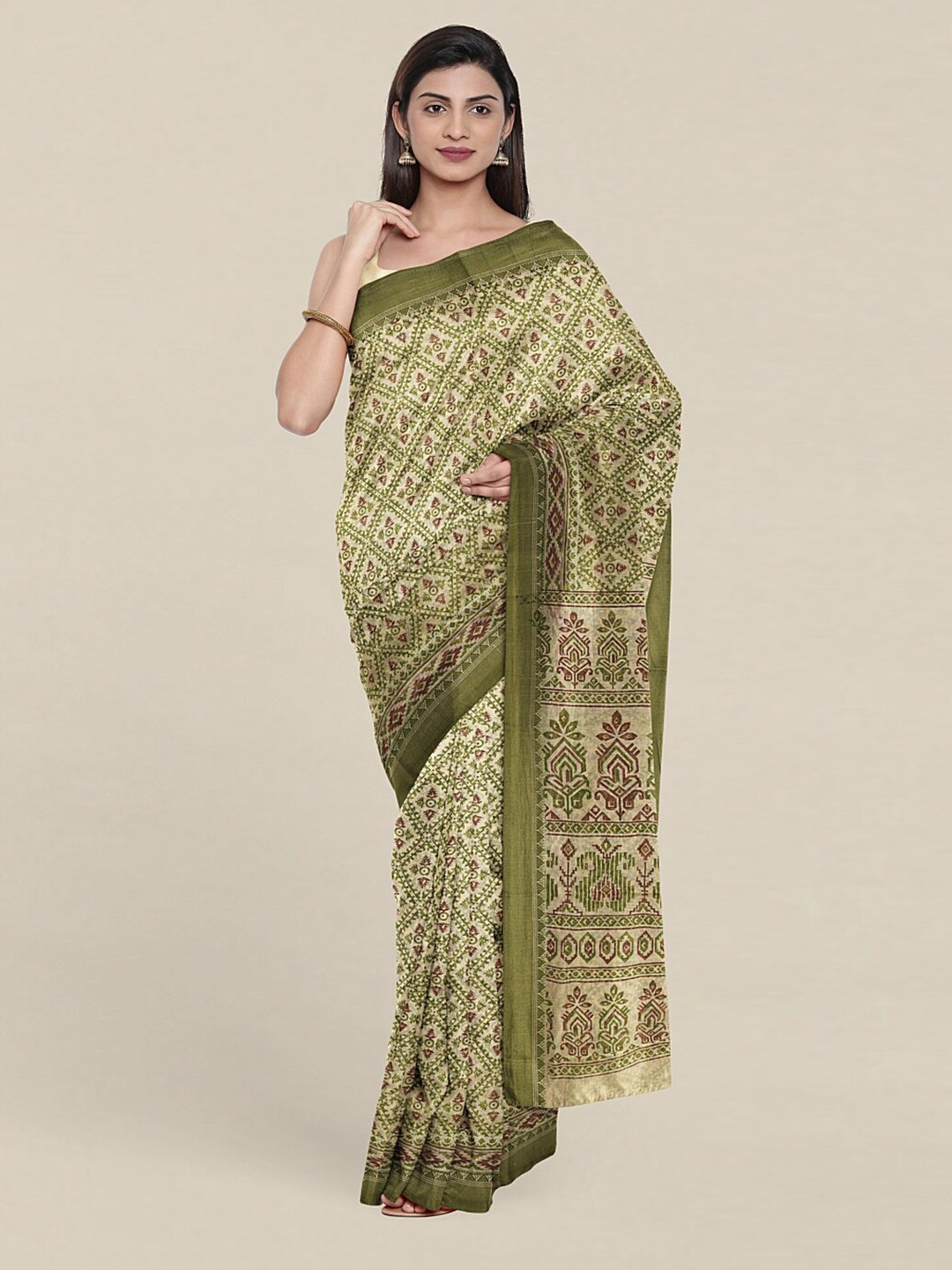 

Pothys Cream-Coloured & Green Ethnic Motifs Printed Saree