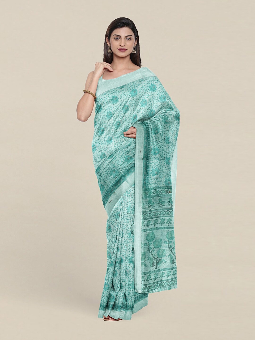 

Pothys Green & White Floral Printed Saree