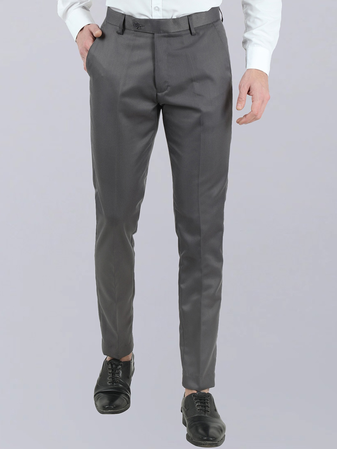 

VEI SASTRE Men Charcoal Smart Slim Fit Formal Trousers