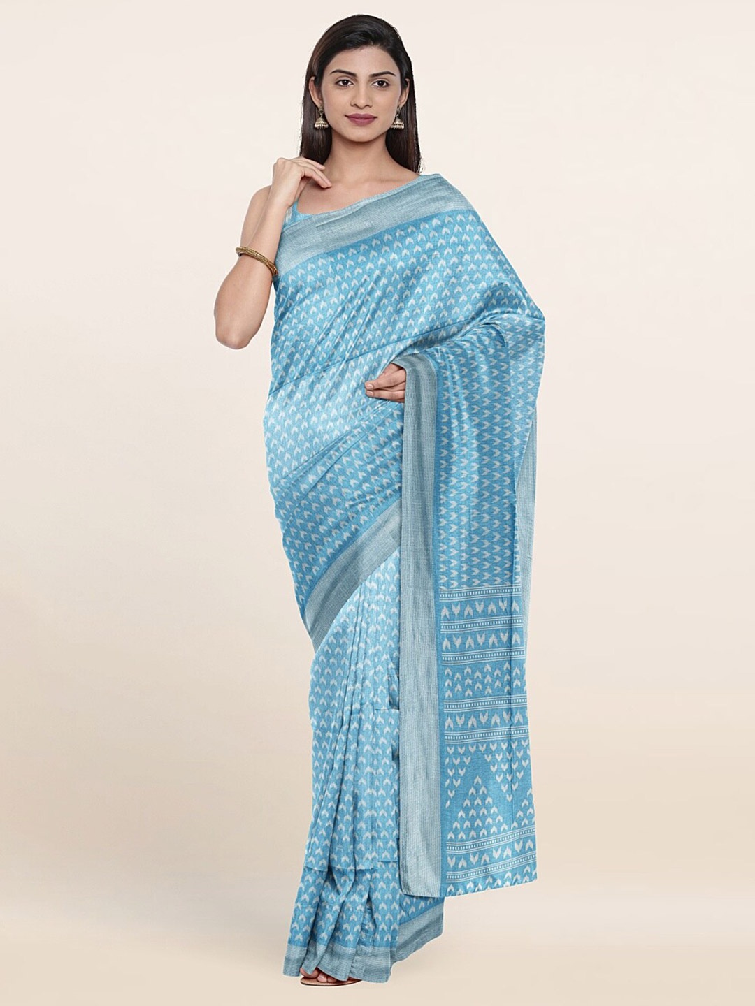 

Pothys Blue & White Printed Saree