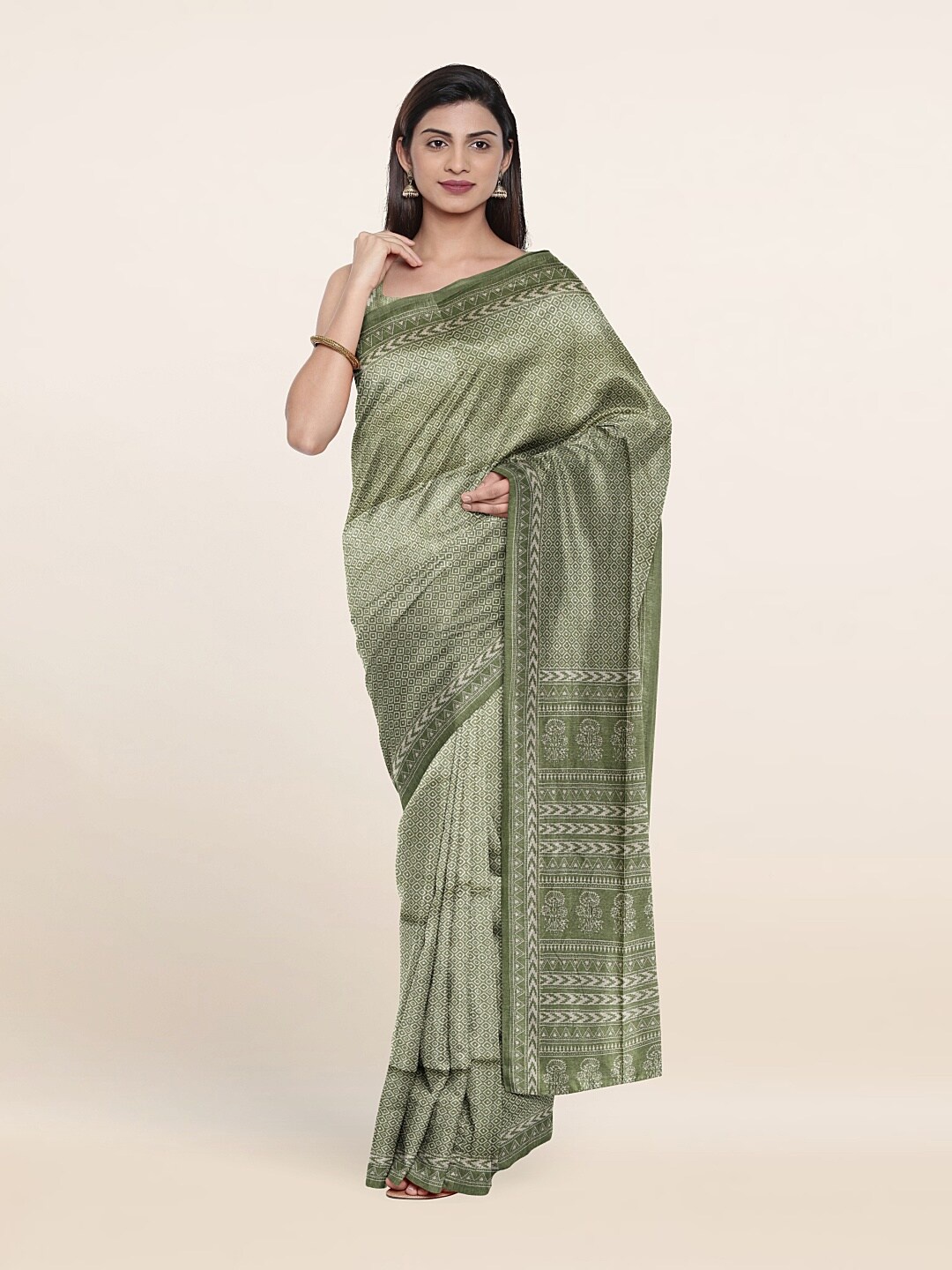 

Pothys Green & White Saree