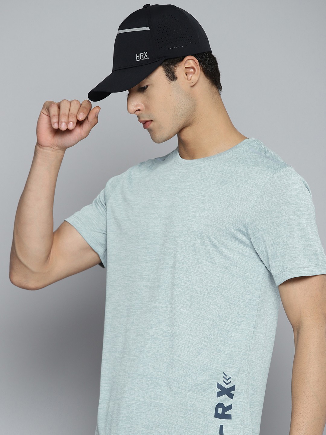 

HRX by Hrithik Roshan Men Grey Melange T-shirt