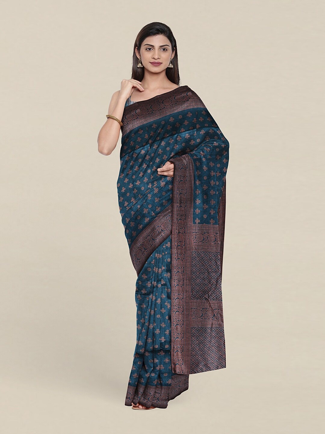 

Pothys Teal & Copper-Toned Floral Printed Saree