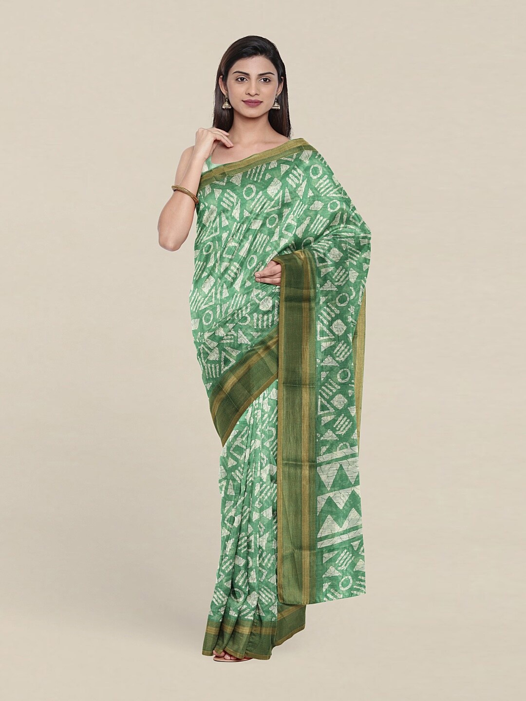 

Pothys Green & White Printed Zari Saree