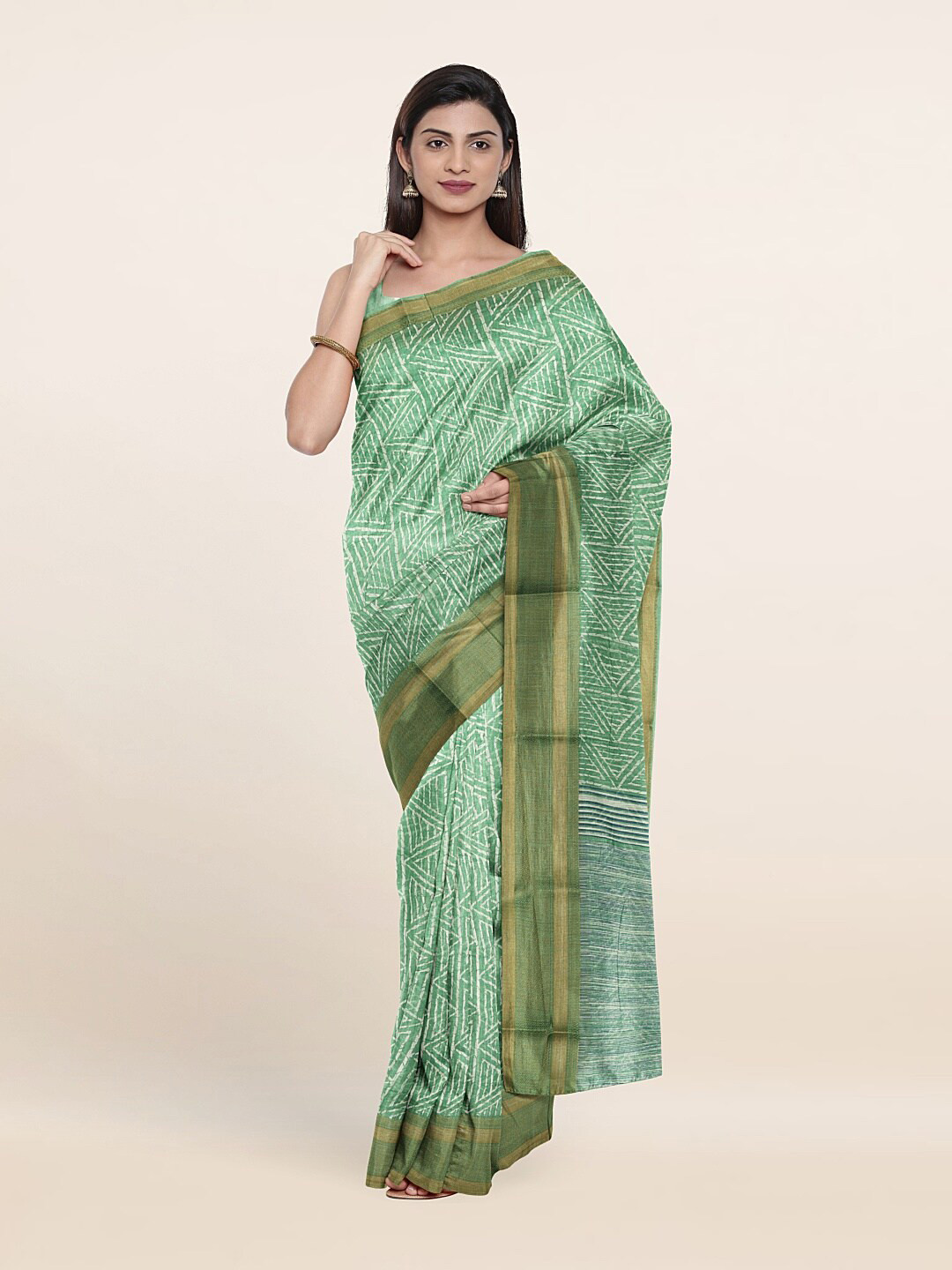 

Pothys Green & Gold-Toned Zari Printed Saree