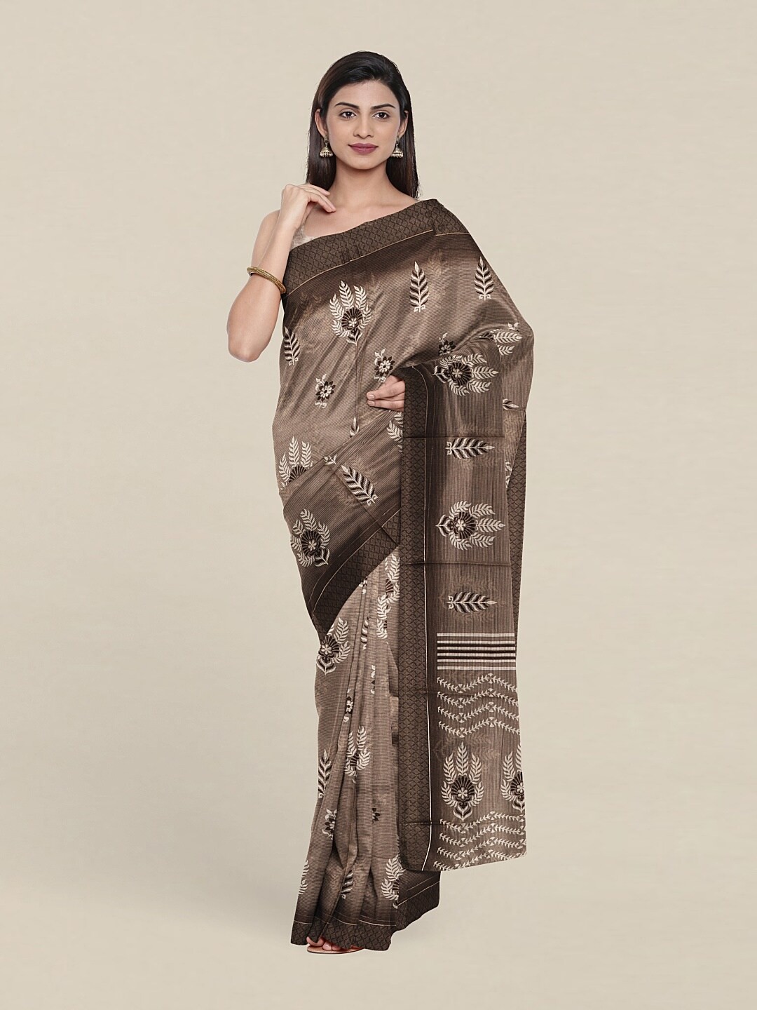 

Pothys Grey & White Floral Saree