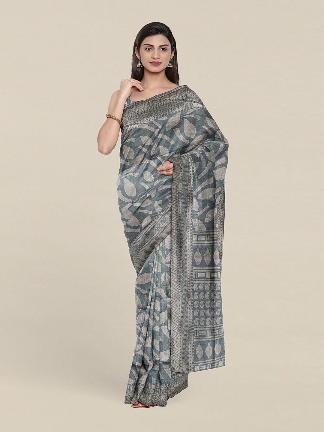 

Pothys Grey & White Floral Saree
